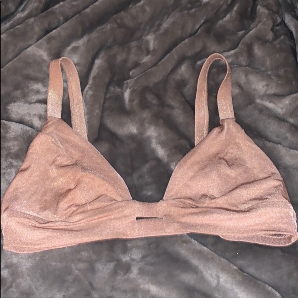 Vitamin A bikini top rose gold!